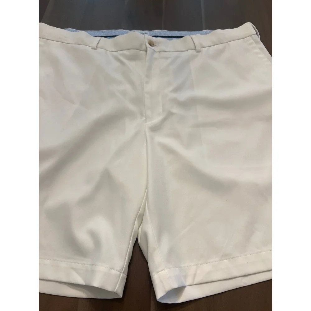 Peter Millar White Performance Golf Shorts 1922 House Embroidery Size 42